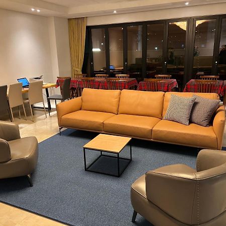 Jinhae Intercity Hotel تَنوان المظهر الخارجي الصورة