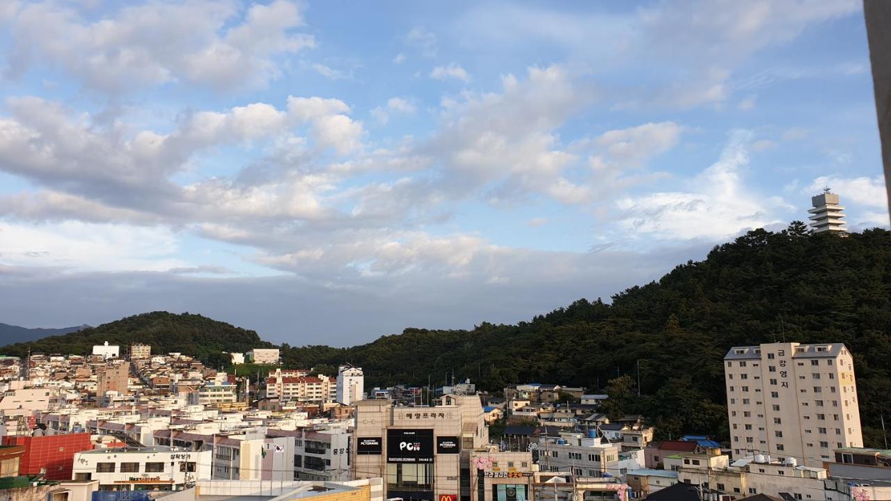 Jinhae Intercity Hotel تَنوان المظهر الخارجي الصورة