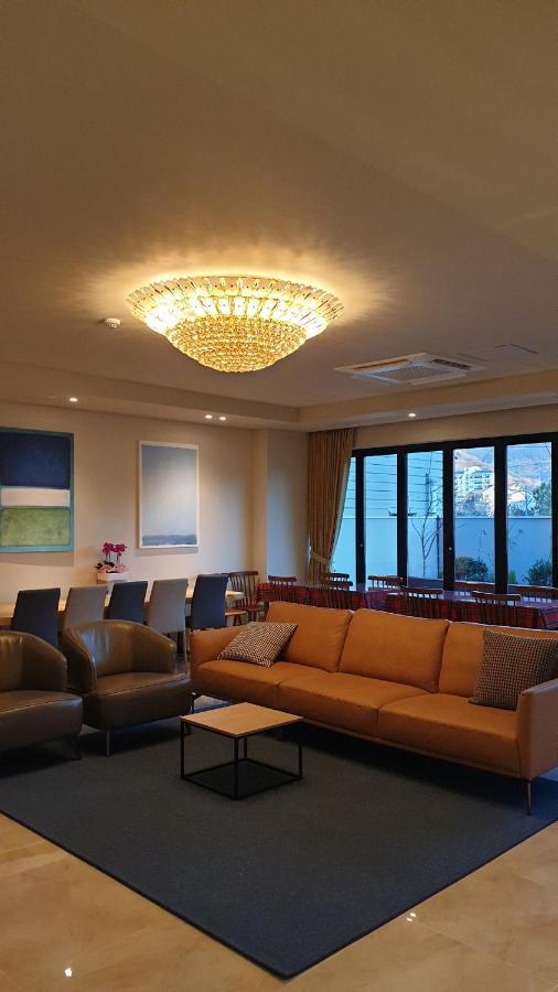Jinhae Intercity Hotel تَنوان المظهر الخارجي الصورة