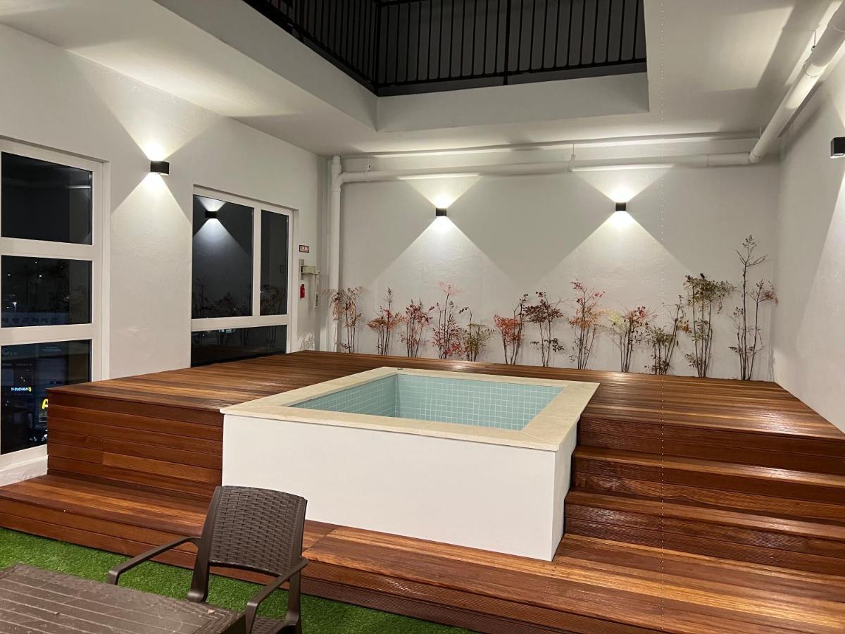Jinhae Intercity Hotel تَنوان المظهر الخارجي الصورة