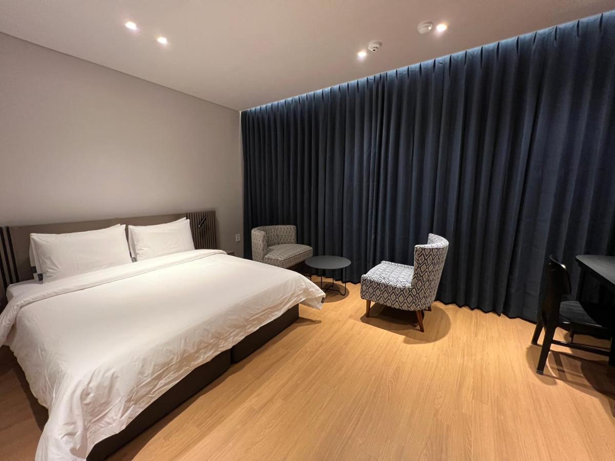 Jinhae Intercity Hotel تَنوان المظهر الخارجي الصورة